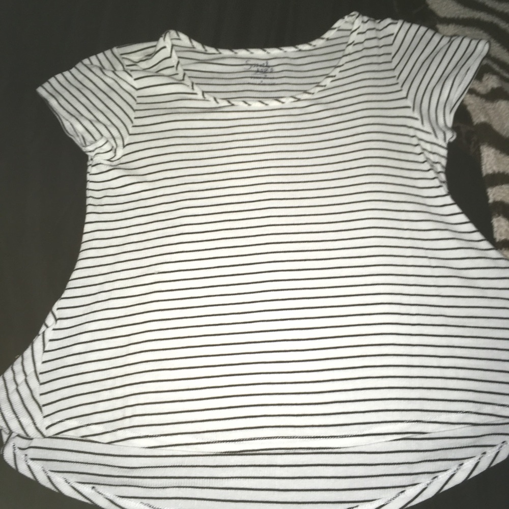 Pretty black and grey dressy shirt